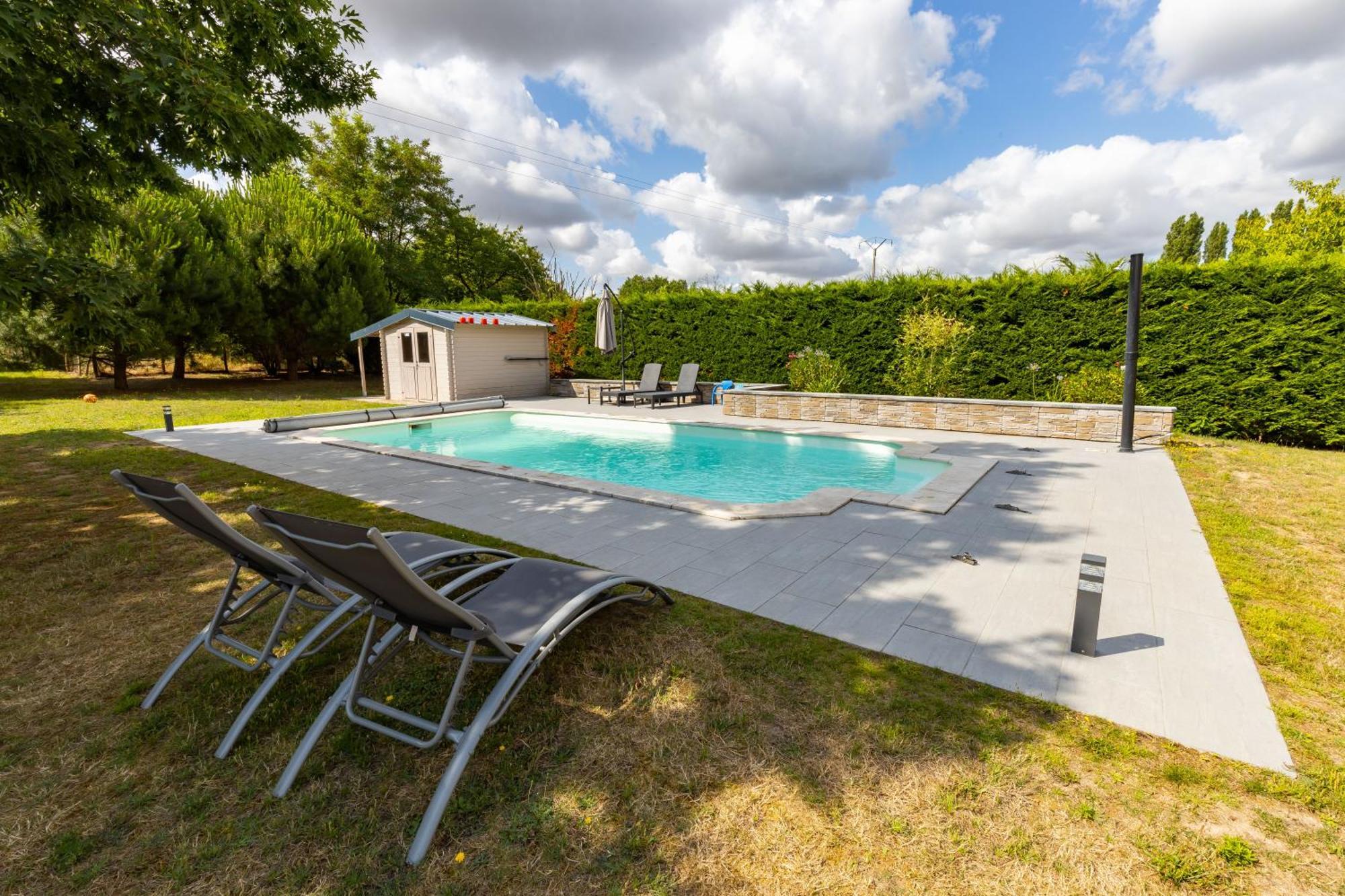 L'Atelier Des Reves, Maison Avec Piscine Privee Meusnes 외부 사진